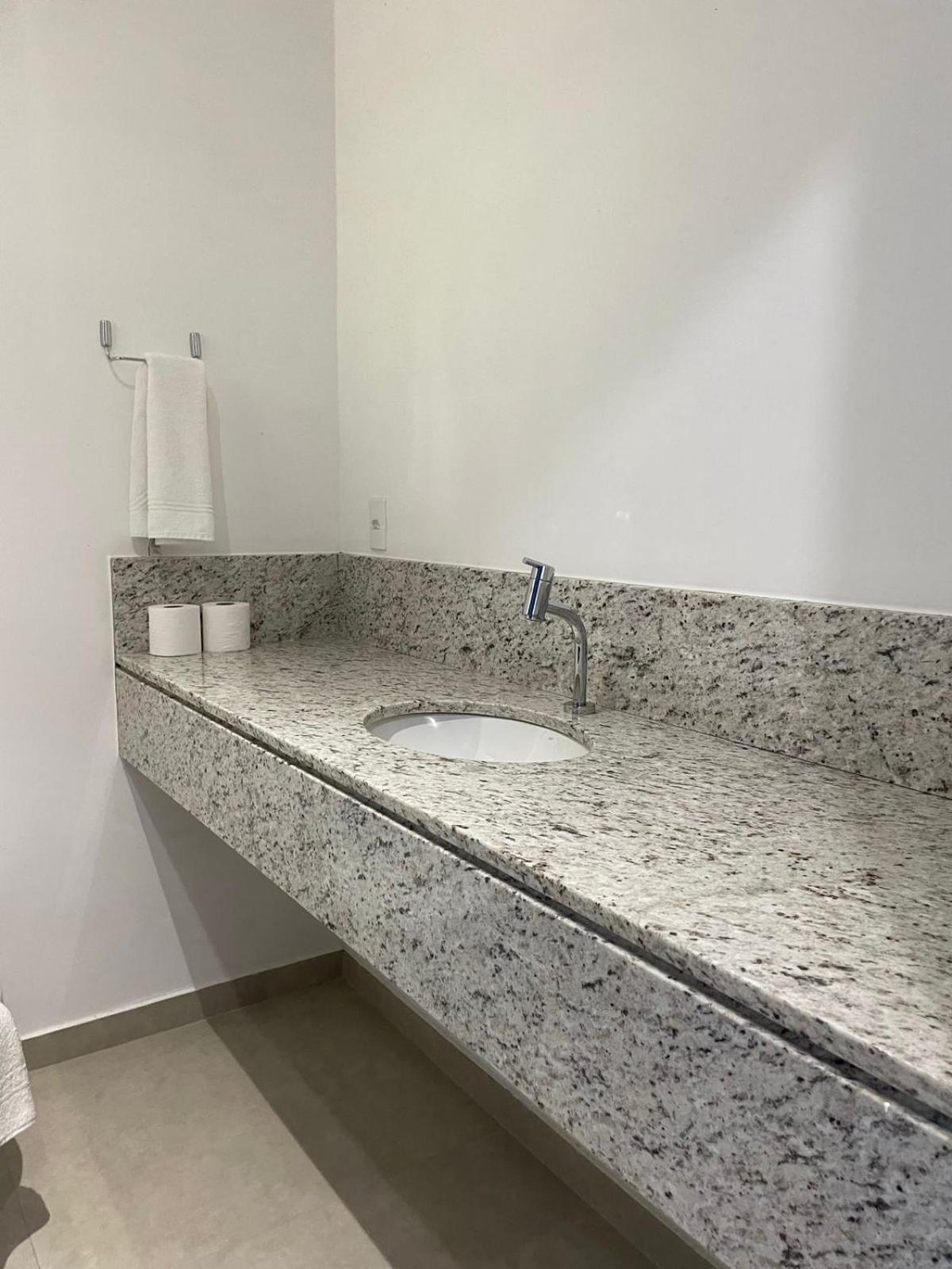 Suite Grega 5- Centro Da Vila Abraao Exterior foto